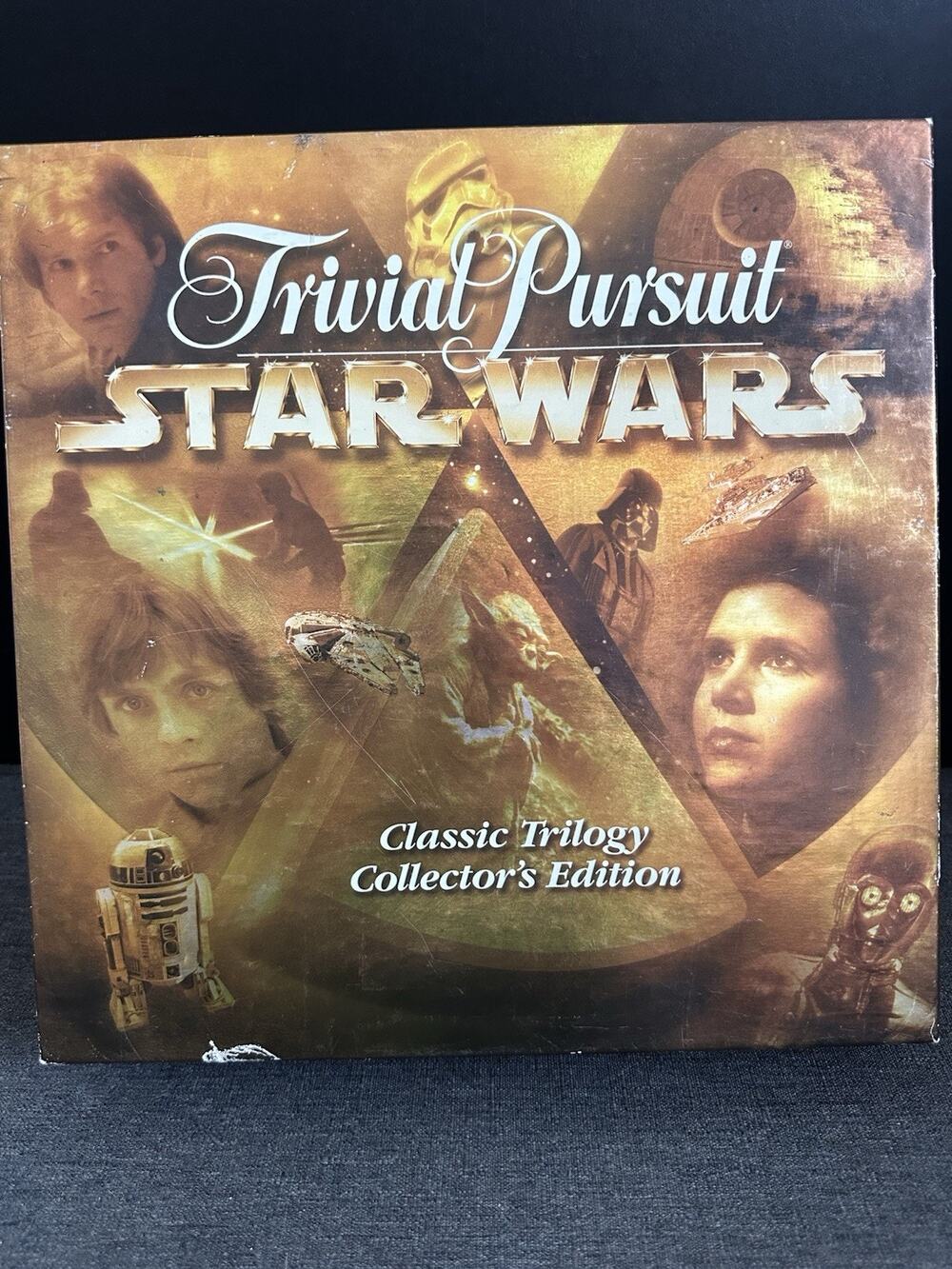 Trivial Pursuit Star Wars Classic Trilogy Collectors Edition Game Board - 408251